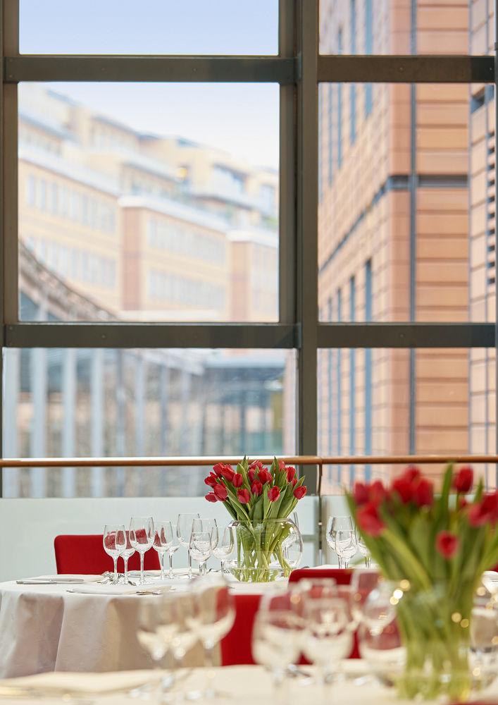 Lyon Marriott Hotel Cite Internationale Екстериор снимка